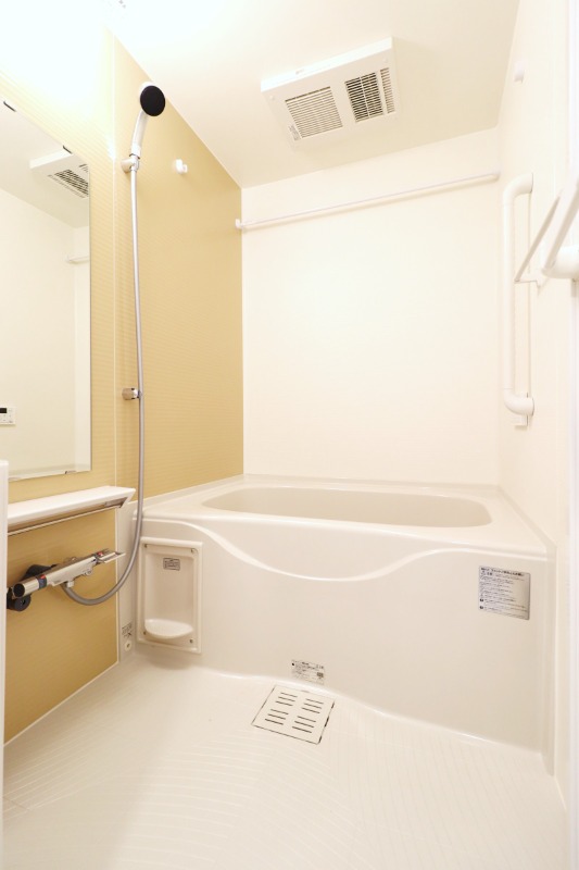 バス・シャワールーム　図面と現状に相違がある場合には現状を優先