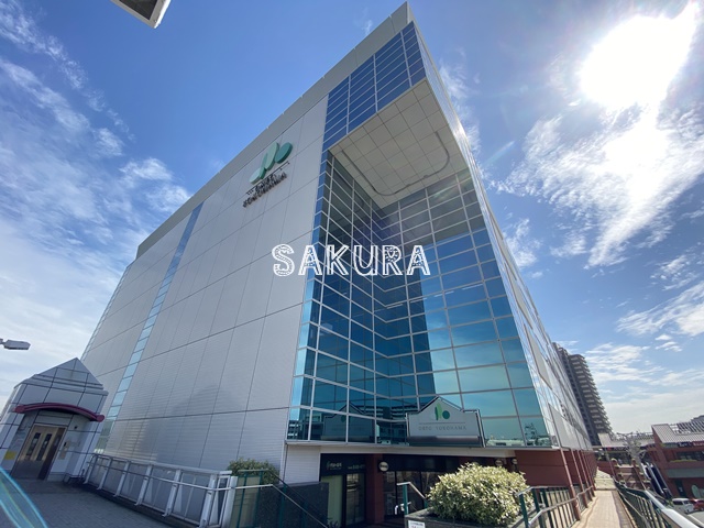 ショッピングセンター　オルトヨコハマ（ショッピングセンター）まで440m