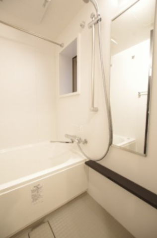 バス・シャワールーム　風呂