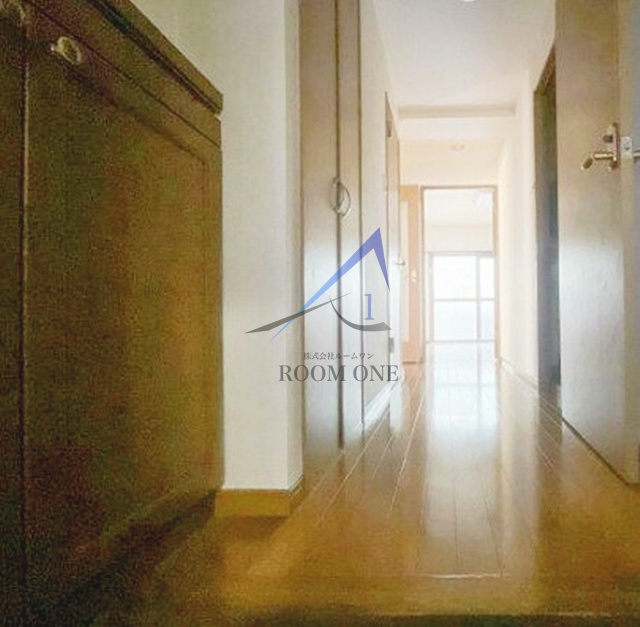 玄関　玄関です。