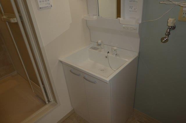 洗面設備　洗髪洗面化粧台