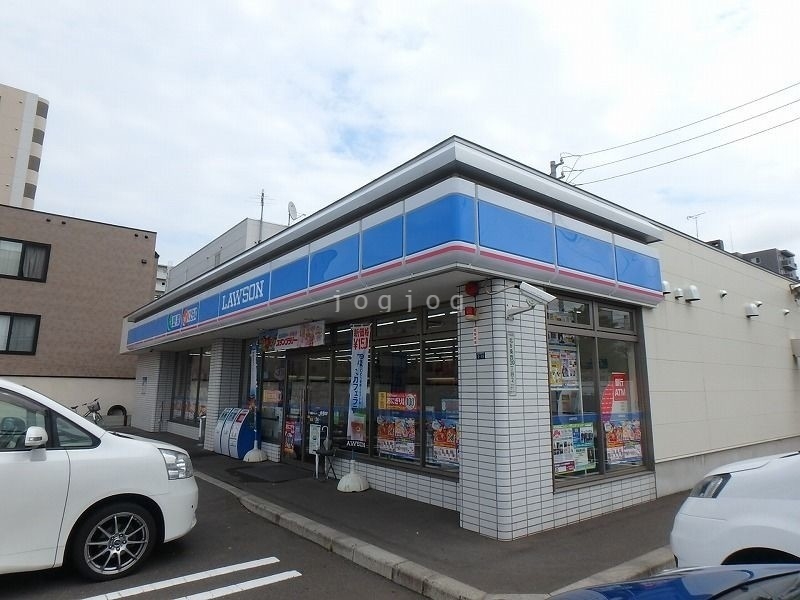 コンビニ　ローソン札幌北5条西十九丁目店（コンビニ）まで100m