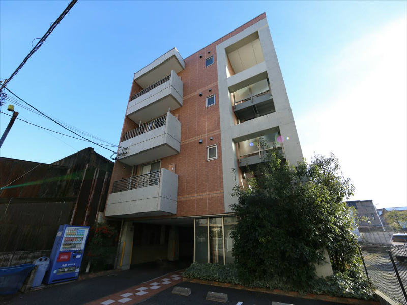 建物外観　外観　オートロック付　家具家電ご用意できます