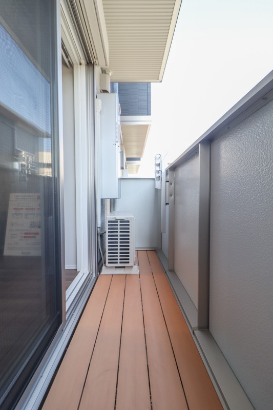 バルコニー　図面と現状に相違がある場合には現状を優先