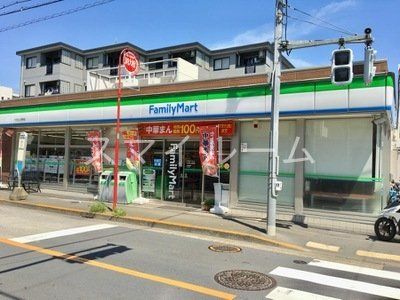 コンビニ　ファミリーマート大田池上徳持店（コンビニ）まで290m