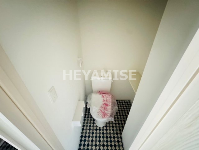 トイレ　※同間取別号室の写真です※現況を優先します※