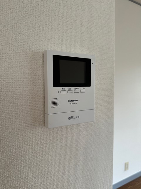 セキュリティ　防犯対策に有効なカメラ付きインターホン！録画機能が付いている