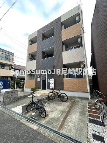 建物外観　外はこのようになっています