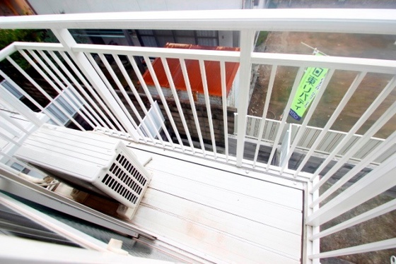 バルコニー　※別号室の写真です