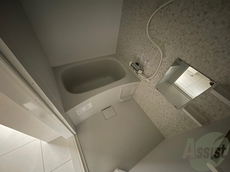 バス・シャワールーム　お風呂です。ゆっくりお風呂につかるのも体に良いですね～