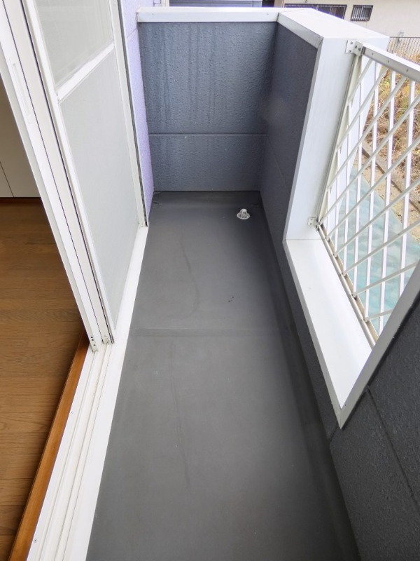 バルコニー　図面と現状に相違がある場合には現状を優先