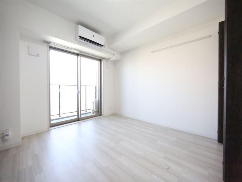 居室・リビング　洋室7.2帖　クローゼット付