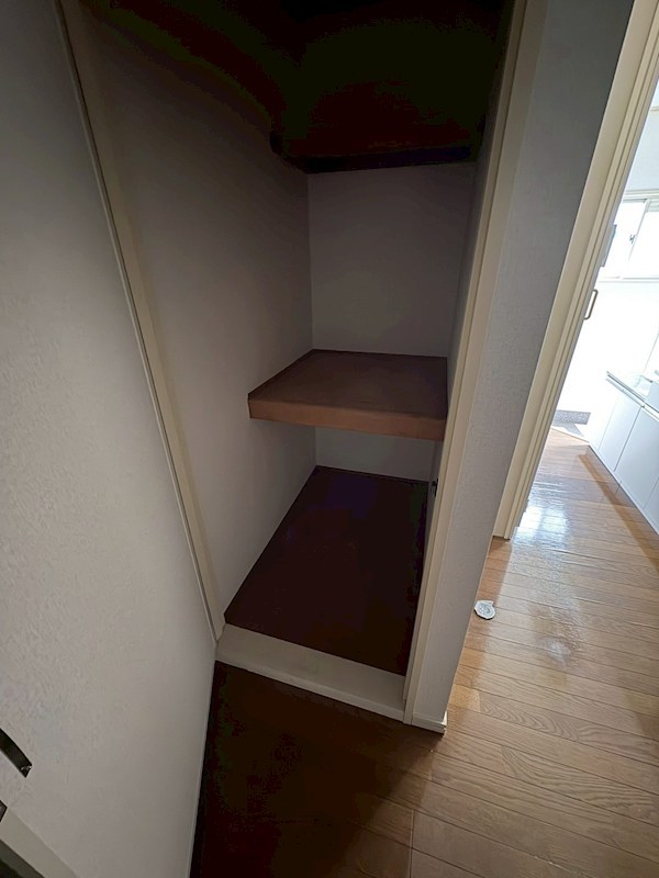 収納　別室参照