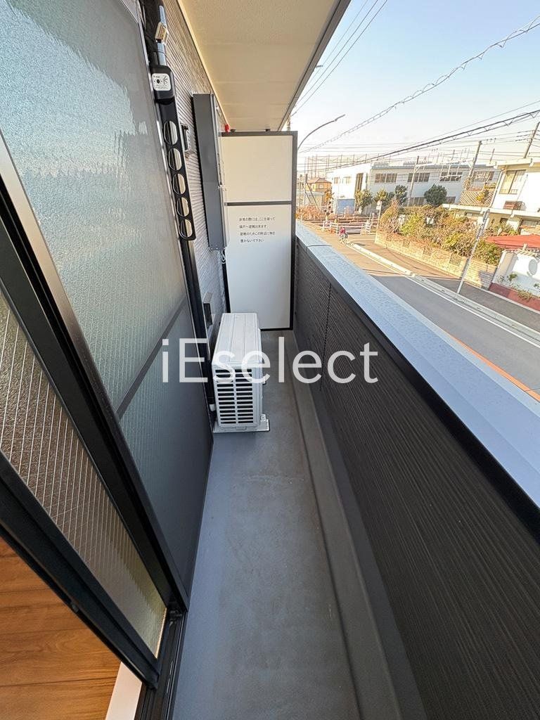 バルコニー　お洗濯物はこちらで