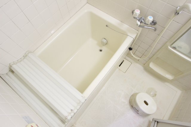 バス・シャワールーム　きれいなお風呂です