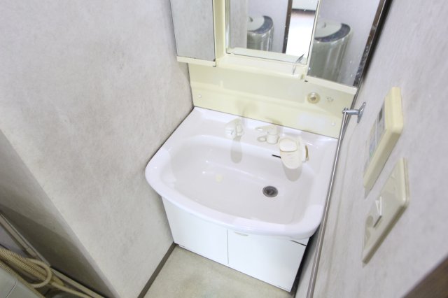 洗面設備　洗面所です