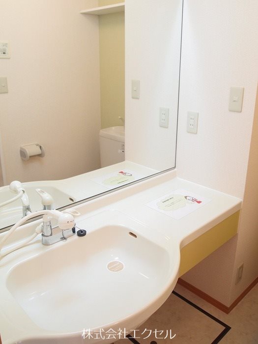 洗面設備　同等タイプのイメージ画像です。