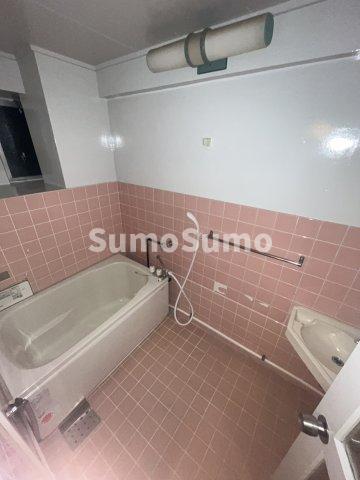 バス・シャワールーム　お風呂です