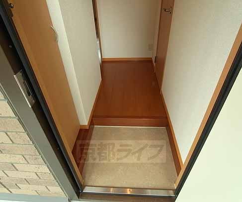 玄関　シューズボックスもついてます