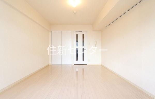 居室・リビング　別号室参考写真