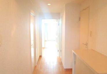 玄関　別の部屋の写真