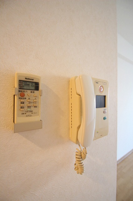 セキュリティ　同物件別号室のものです。