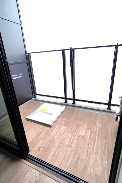 バルコニー　※写真は同タイプ住戸です。