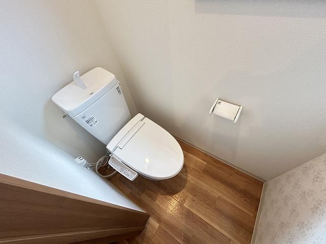 トイレ　トイレ