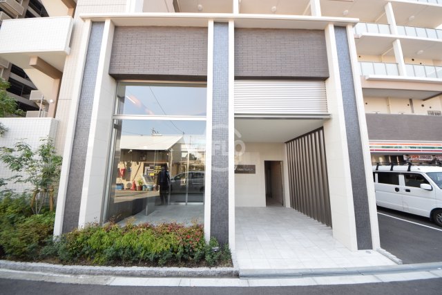 エントランス　F-TAMATSUKURI　エントランス