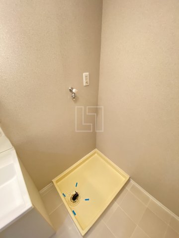 その他設備　松屋レジデンス　室内洗濯パン