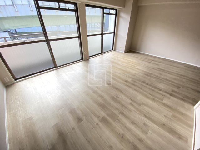 居室・リビング　松屋レジデンス　リビング・ダイニングスペース