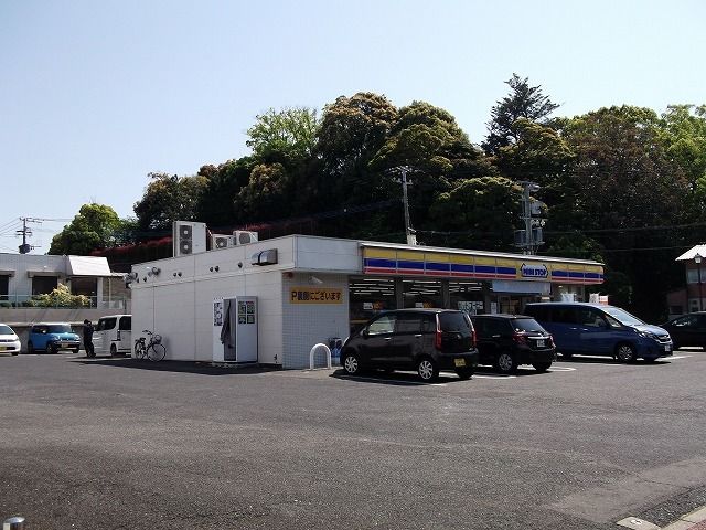 コンビニ　ミニストップ（コンビニ）まで300m