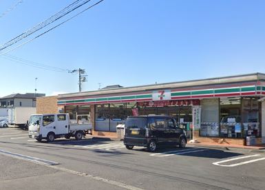 コンビニ　セブンイレブン 厚木妻田北3丁目店（コンビニ）まで118m