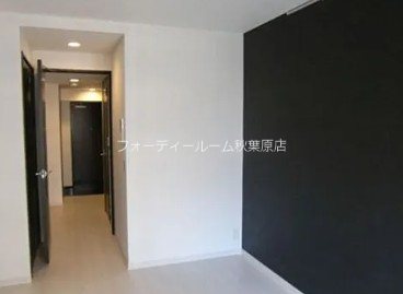 居室・リビング　別号室参考写真