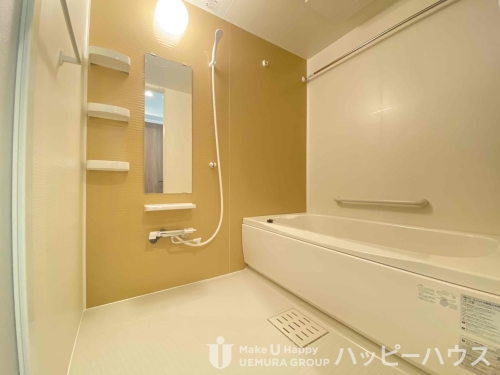 バス・シャワールーム　別物件の参考写真です。色等は異なります。
