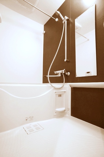 バス・シャワールーム　日々の疲れを癒すお風呂です♪