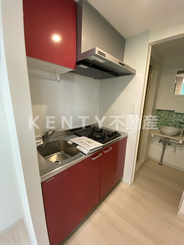 キッチン　コンパクトなキッチンで掃除もラクラク