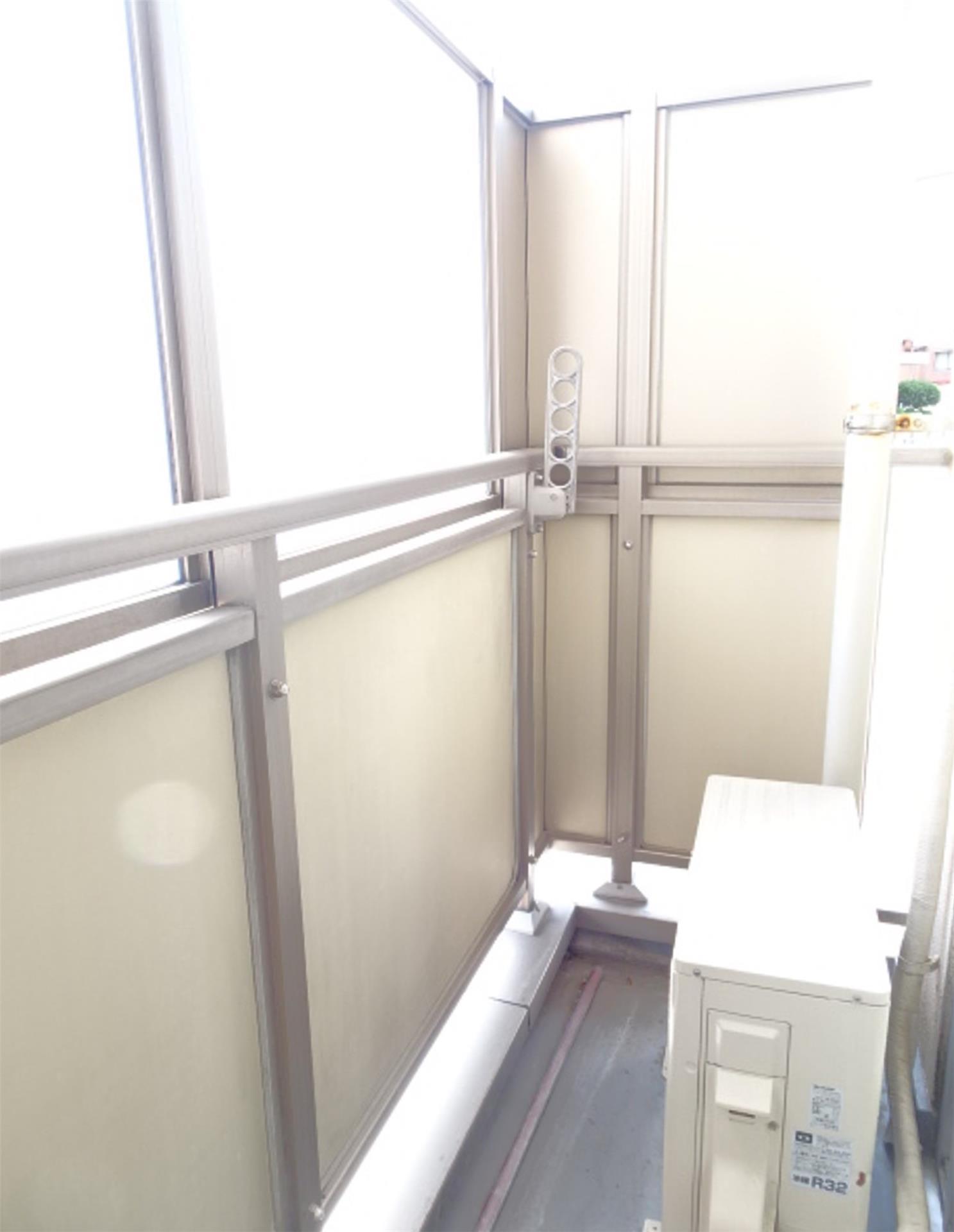 その他　南西向きのバルコニーです