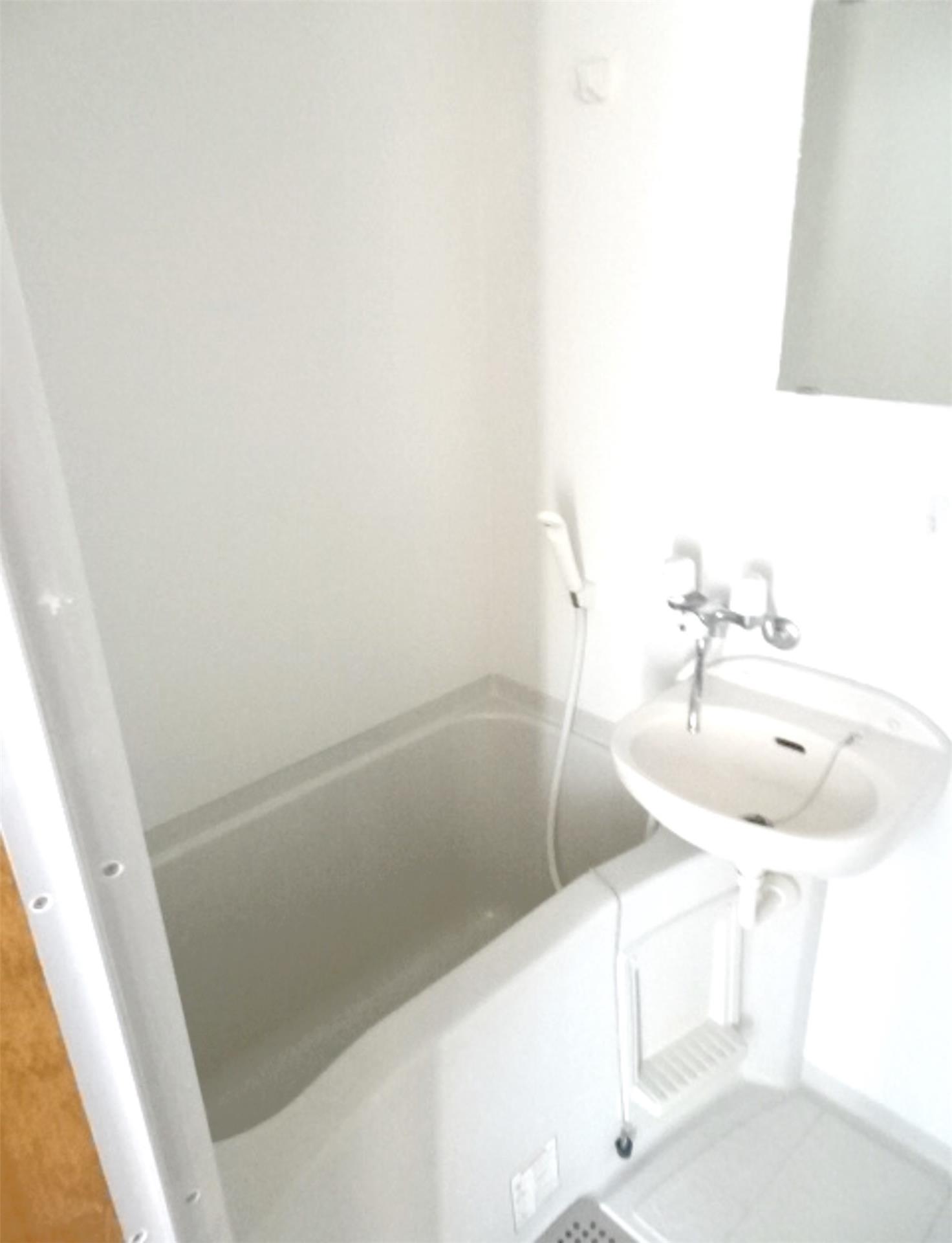 バス・シャワールーム　バス・トイレ別の間取りです