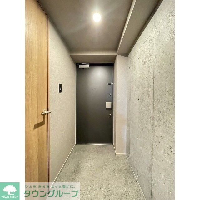 玄関　お部屋探しは株式会社　タウンハウジング　までお気軽にお問合…