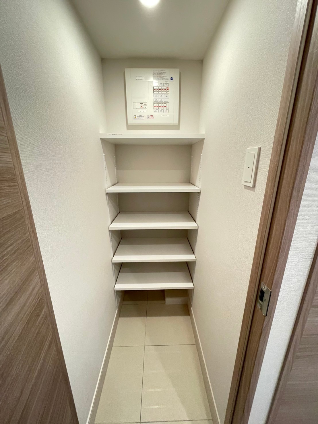 玄関　シューズインクローク