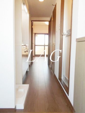 玄関　玄関です。