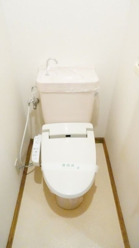 トイレ　図面と現状に相違がある場合には現状を優先