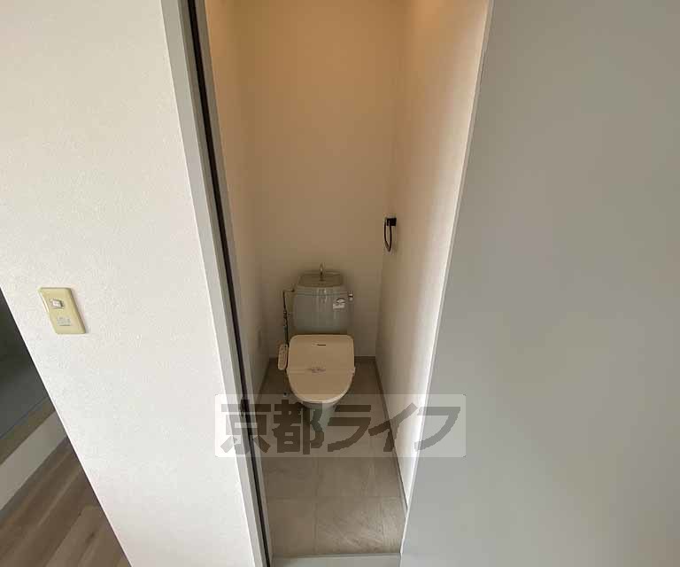 トイレ　コンパクトなトイレです。