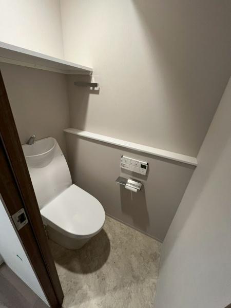 トイレ　※写真は別部屋、イメージ写真です。