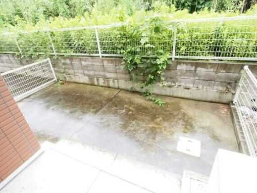 バルコニー　※写真を準備中のため、同シリーズの写真をご参照下さい。