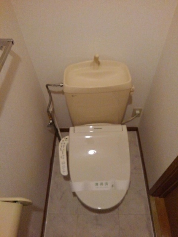 トイレ　図面と現状に相違がある場合には現状を優先