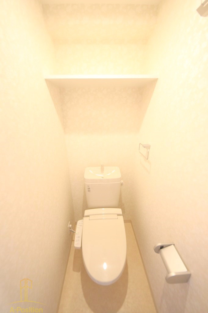 トイレ　Luxe大阪城南