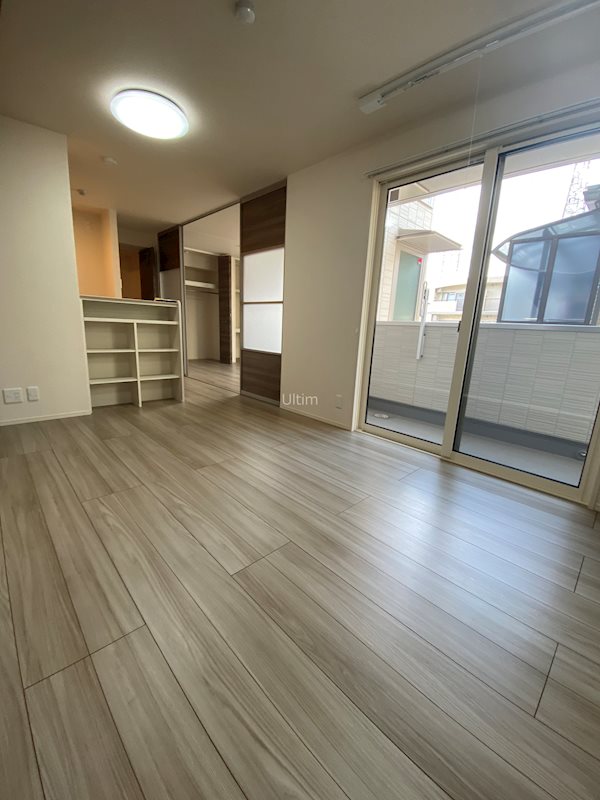 居室・リビング　※別のお部屋のお写真です。御参考までに。