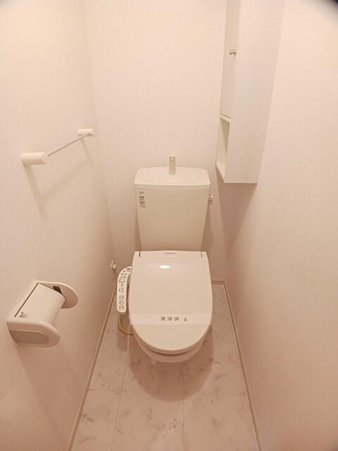 トイレ　冬でも温かく快適なウォッシュレットです！